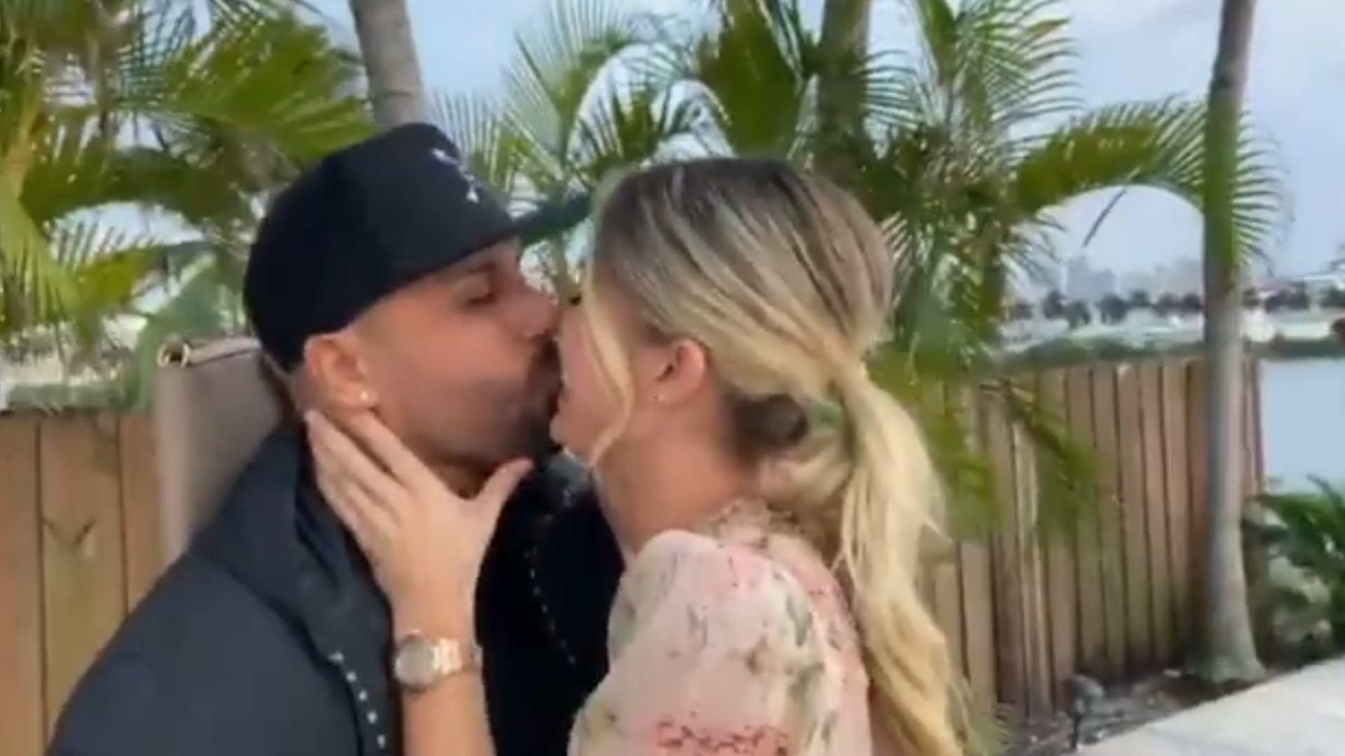 Nicky Jam aprovechó el Día de San Valentín para dar una gran sorpresa a su  novia - Infobae