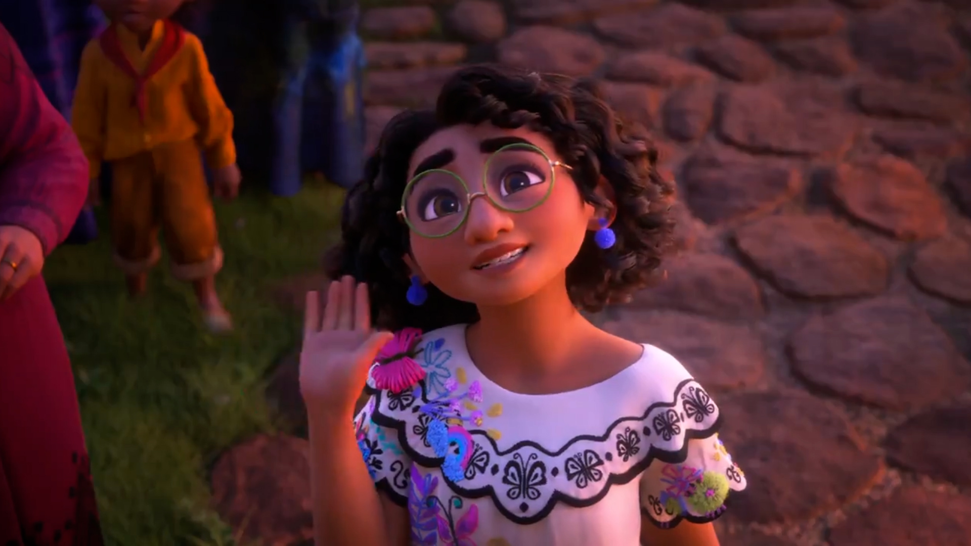 Encanto': Disney comparte nuevo tráiler y poster de su próxima película  animada inspirada en Colombia